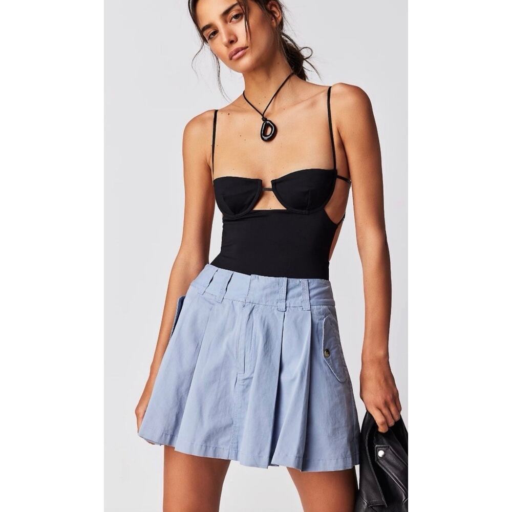 Free People Pleats to Meet You mini skirt light blue accordion pleats, Size 8